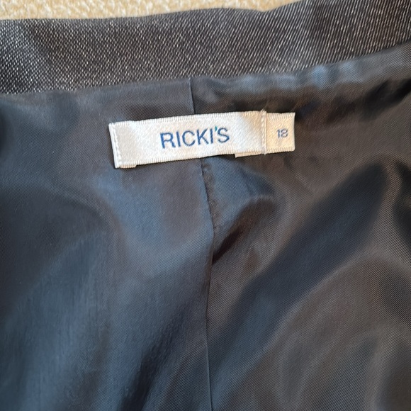 Ricki’s dress pants (size14) and jacket (size 18). Brown/gray - Picture 5 of 6